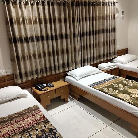 Hotel Ankit Virpur 외부 사진