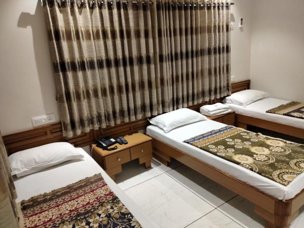 Hotel Ankit Virpur 외부 사진
