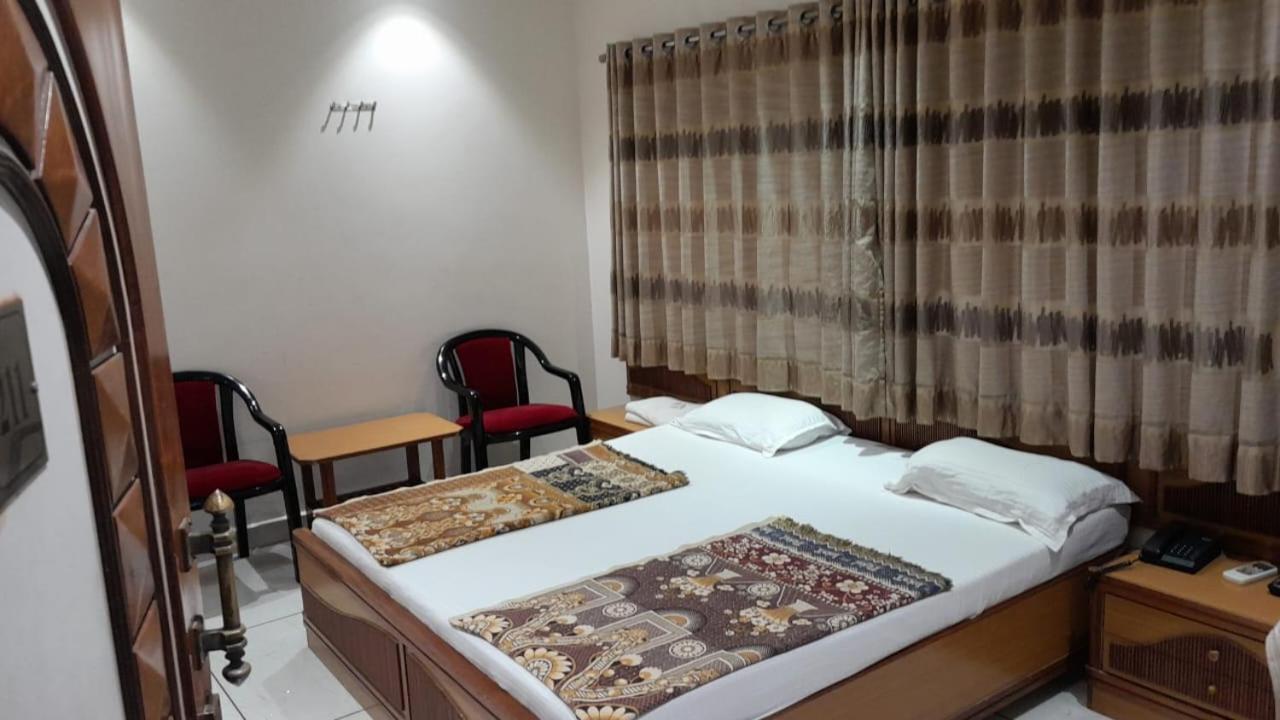 Hotel Ankit Virpur 외부 사진